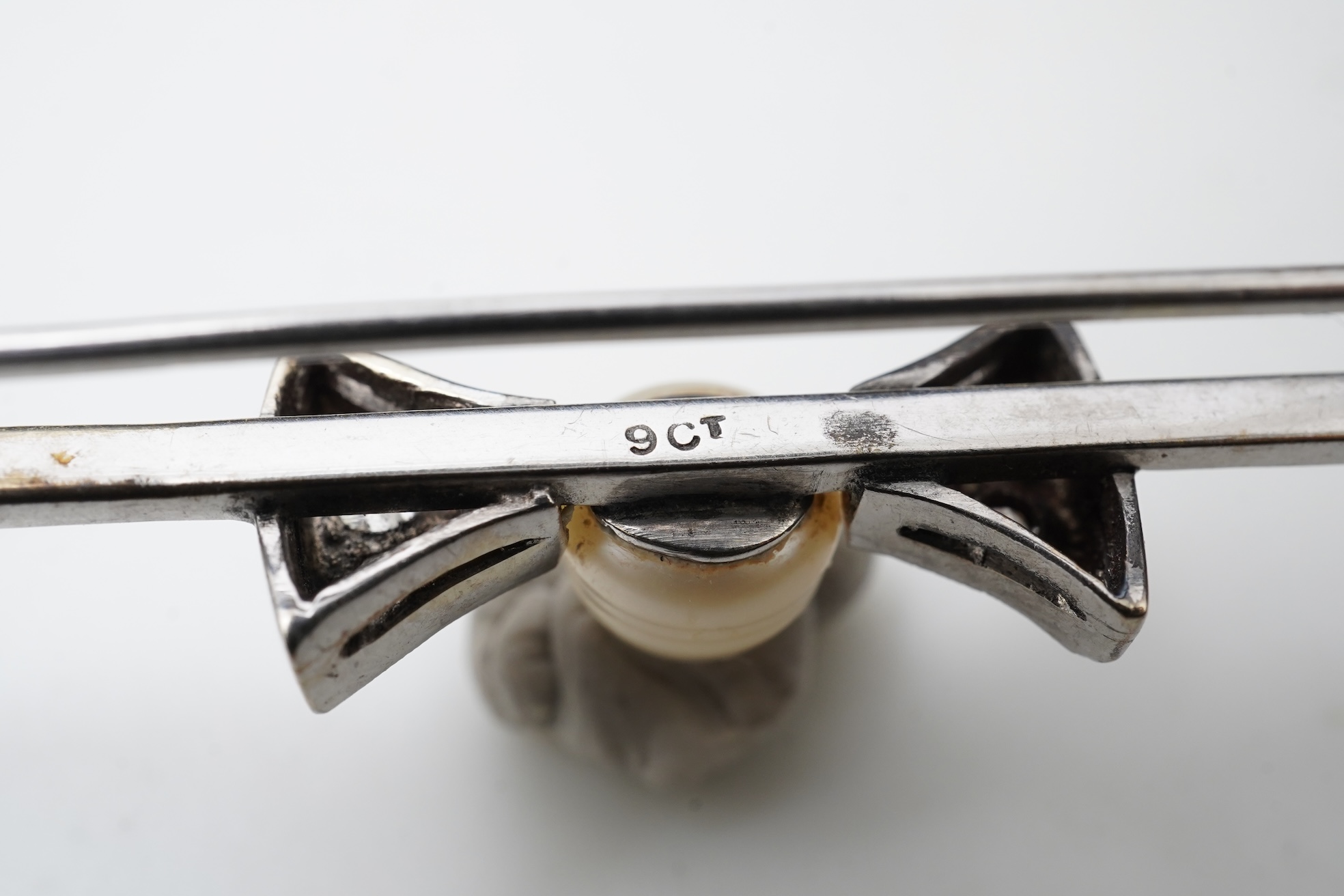 Two bar brooches, early to mid 20th century